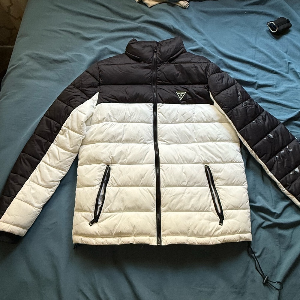 Guess Men’s Black and White Puffer Jacket